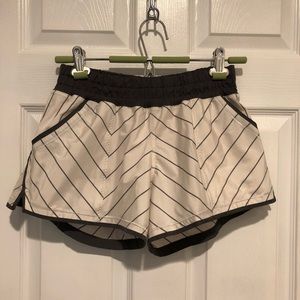 Lululemon shorts size 6